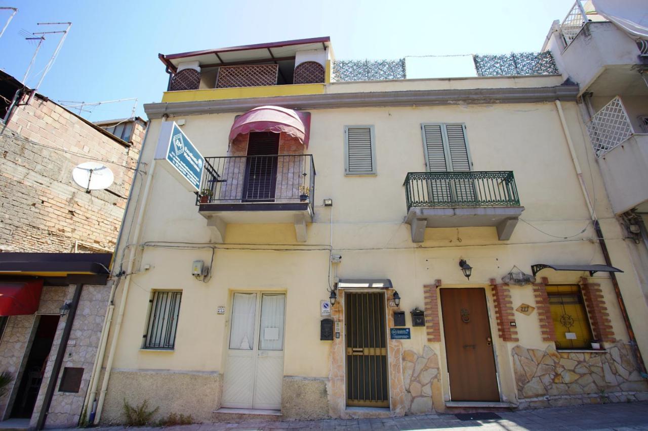 Golden Dreams B&B Ρέτζιο ντι Καλάμπρια Εξωτερικό φωτογραφία