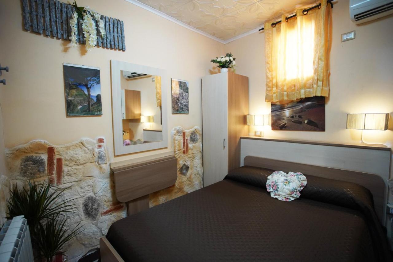 Golden Dreams B&B Ρέτζιο ντι Καλάμπρια Εξωτερικό φωτογραφία