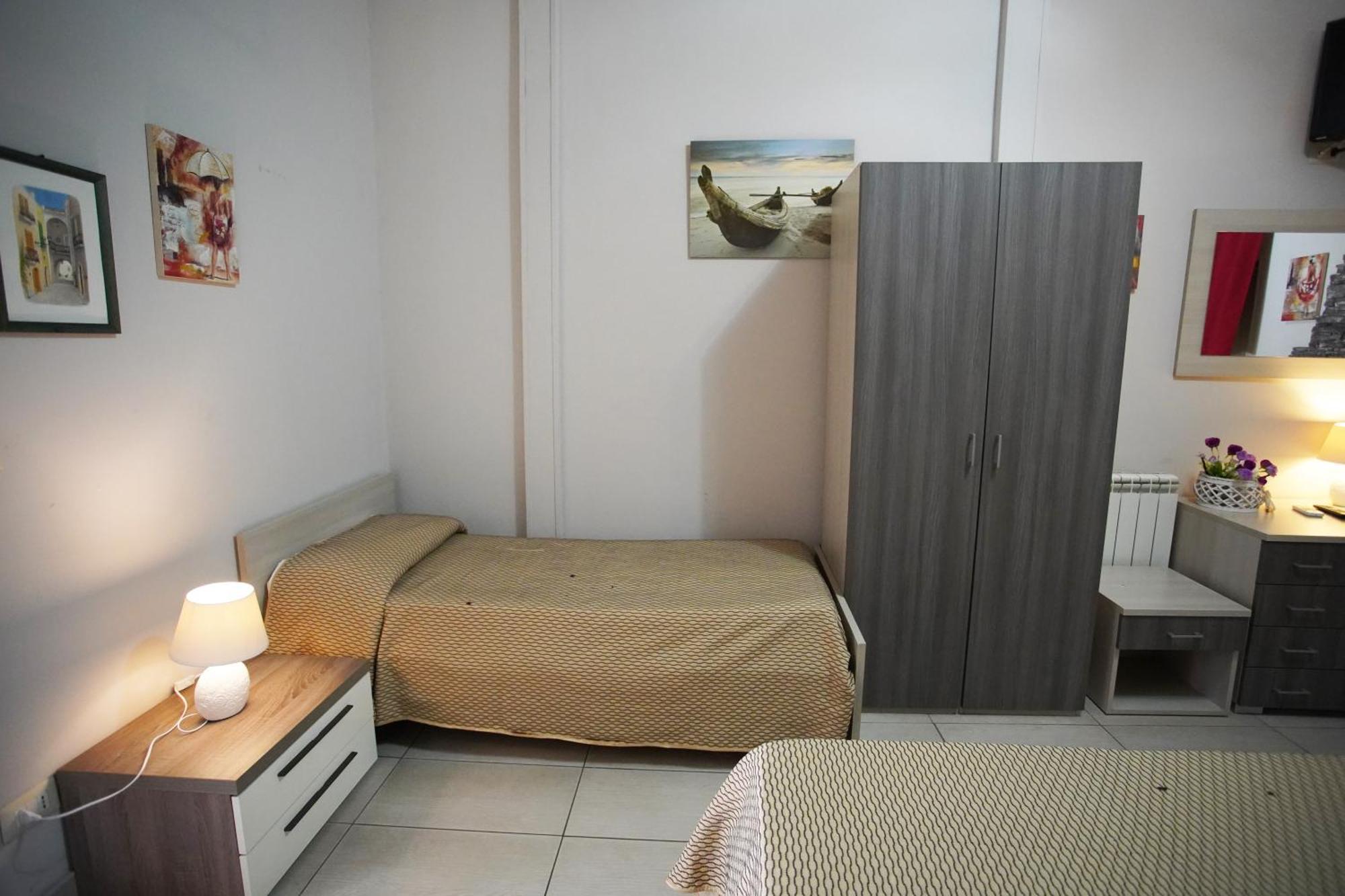 Golden Dreams B&B Ρέτζιο ντι Καλάμπρια Εξωτερικό φωτογραφία