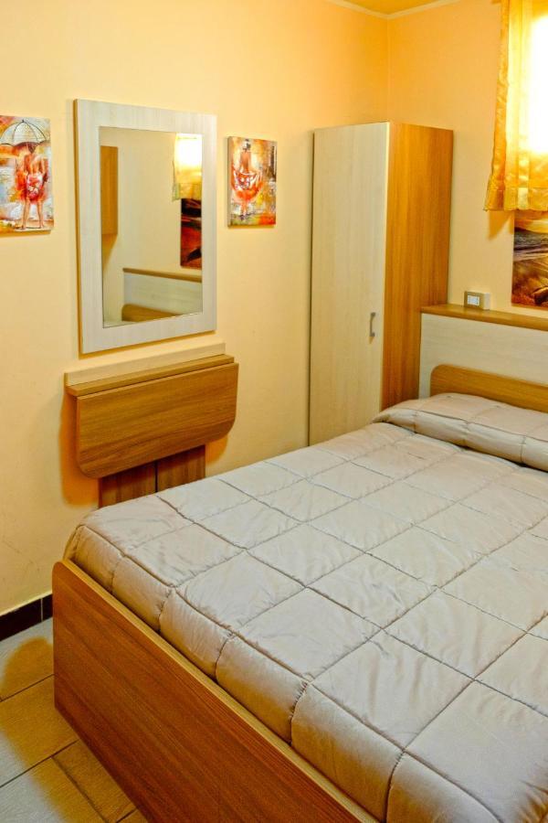 Golden Dreams B&B Ρέτζιο ντι Καλάμπρια Εξωτερικό φωτογραφία