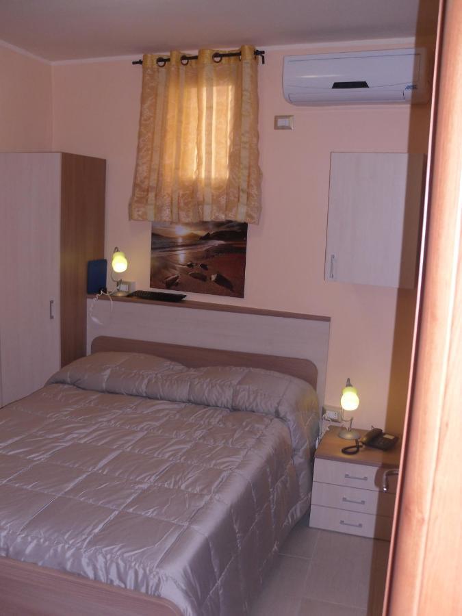 Golden Dreams B&B Ρέτζιο ντι Καλάμπρια Εξωτερικό φωτογραφία